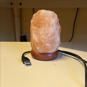 USB Himalayan Salt Lamp